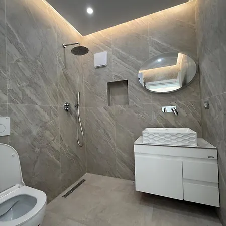 Dashaj 305 Apartmán *